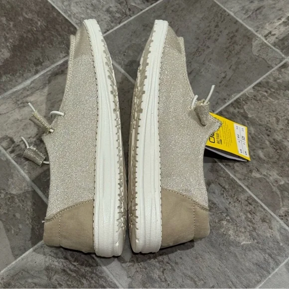 Hey Dude Women 8 Wendy Sparkling Beige Slip On Loafers Stretch Metallic - Picture 5 of 9